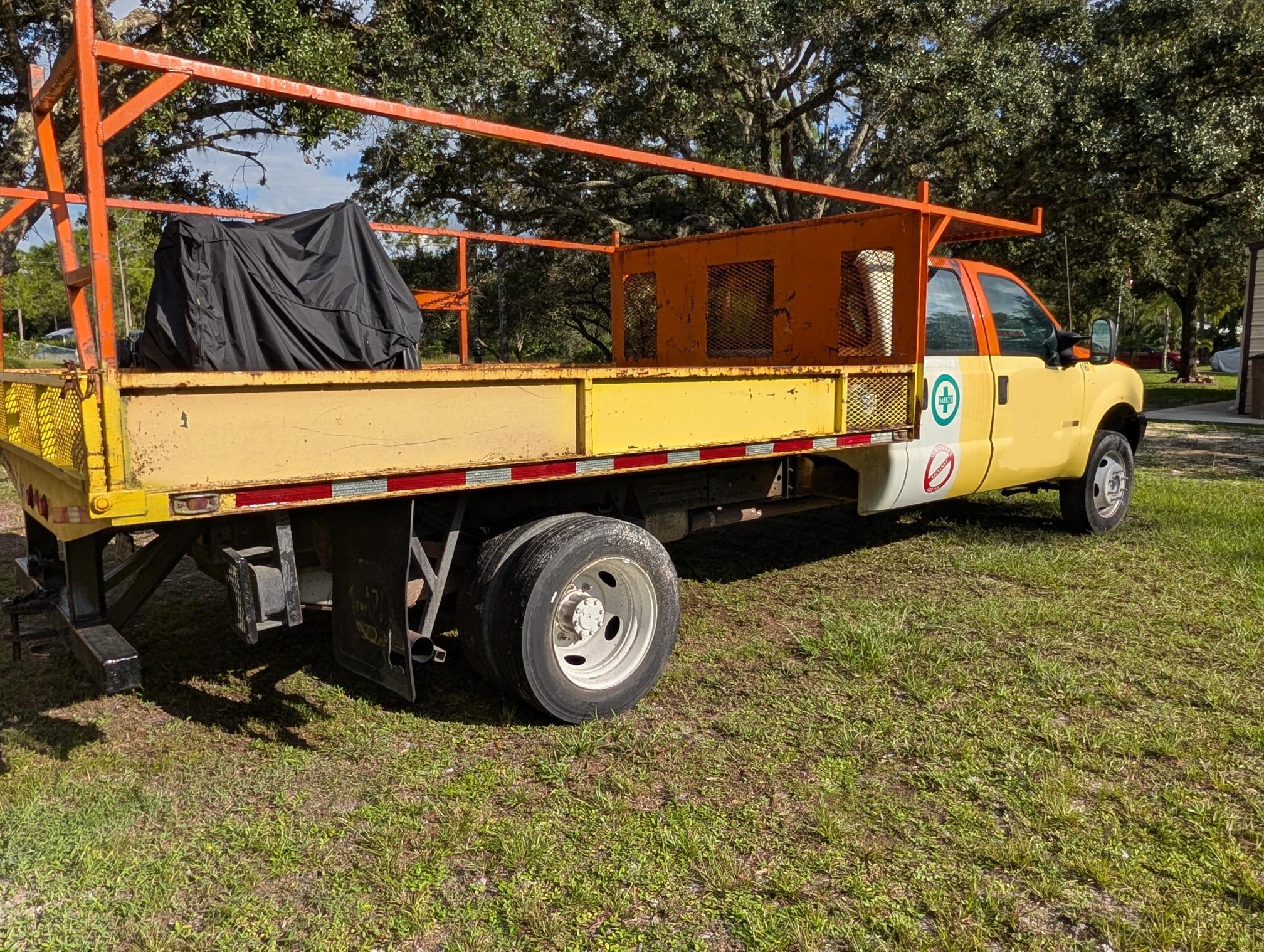 2003 FORD F550 - Image 2